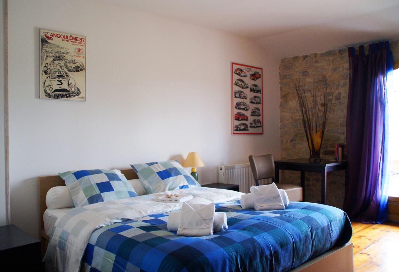Chez Catharina Oldtimer B&B Levoncourt  ภายนอก รูปภาพ
